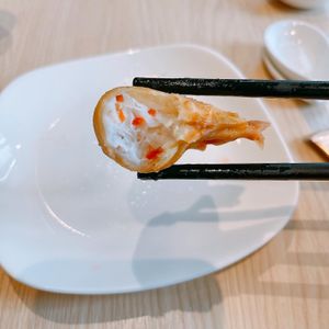 Crispy Veggie Prawn Dumplings - fillings at Lotus Vegetarian 莲心 - Novena in Central Singapore