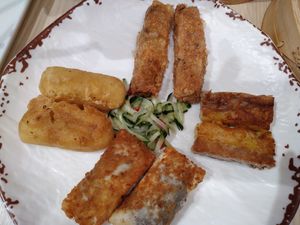 Fried glutinous rice, fried pumpkin taro cake, fried red bean banana wafer & fried soymilk xx at Lotus Vegetarian 莲心 - Novena in Central Singapore