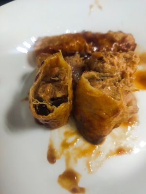 Steamed bean curd rolls taste like ngoh hiang at Lotus Vegetarian 莲心 - Novena in Central Singapore