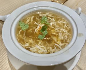 Veggie sharks’ fin soup at Lotus Vegetarian 莲心 - Novena in Central Singapore
