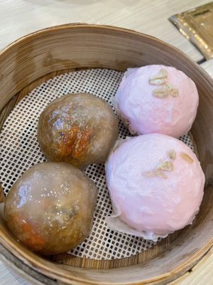 Dimsum at Lotus Vegetarian 莲心 - Novena in Central Singapore