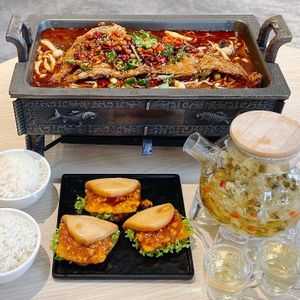 Vegan foodie situation in restaurant at Lotus Vegetarian 莲心 - Novena in Central Singapore