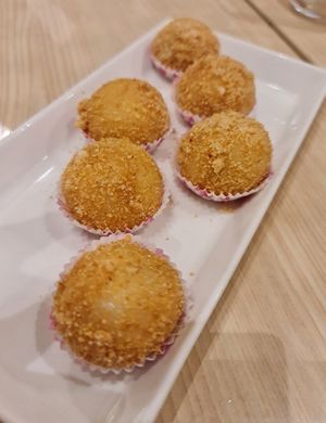 Black Sesame Glutinous Riceball ~ 1/4/22 at Lotus Vegetarian 莲心 - Novena in Central Singapore