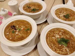 Veggie Shark's Fin Soup 蟹皇素翅汤 at Lotus Vegetarian 莲心 - Novena in Central Singapore