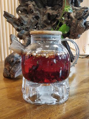 Revitalizing fruits and flower tea at Lotus Vegetarian 莲心 - Novena in Central Singapore