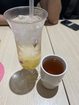 Yuzu rose and PU er tea drink( part of set)  at Lotus Vegetarian 莲心 - Novena in Central Singapore