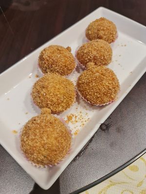 Black sesame Glutinous Riceball ~ 15/6/22 at Lotus Vegetarian 莲心 - Novena in Central Singapore