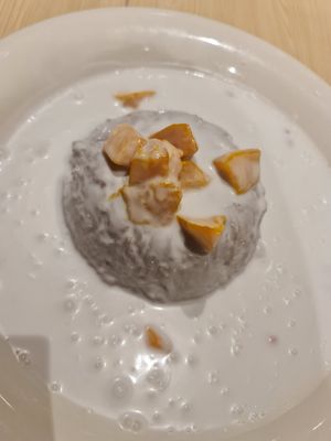 Yam paste with pumpkin puree in coconut milk ~ 31/10/22 at Lotus Vegetarian 莲心 - Novena in Central Singapore