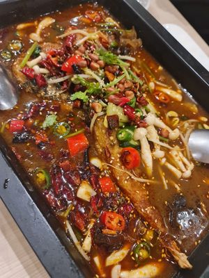 Grilled Hooish in Sichuan Mala Broth ~ 30/12/22 at Lotus Vegetarian 莲心 - Novena in Central Singapore