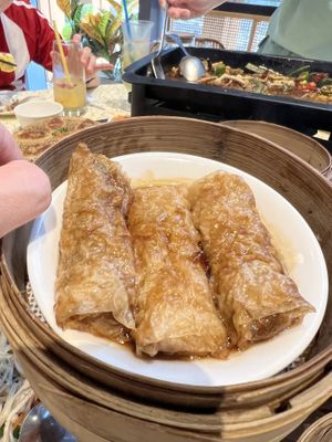 Beancurd rolls 10/10  at Lotus Vegetarian 莲心 - Novena in Central Singapore
