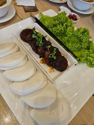 Lion Mane Mushroom Lotus Bun ~ 20/2/24 at Lotus Vegetarian 莲心 - Novena in Central Singapore
