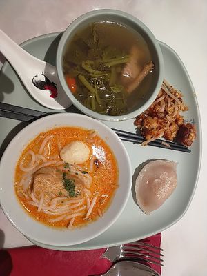 Watercress soup fried carrot cake (with egg), soon kueh, laksa (slightly different) at Lotus Vegetarian 莲心 - Novena in Central Singapore