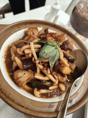 Assorted mushroom 🍄 at Lotus Vegetarian 莲心 - Novena in Central Singapore