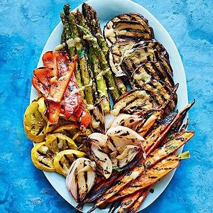 Roasted Veggie Platter at Globowl Cafe in Lexington