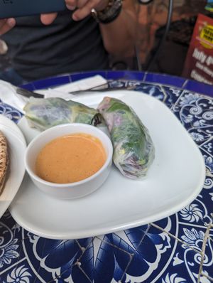 Fresh rolls at Globowl Cafe in Lexington