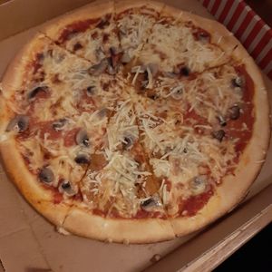 Aurora at Bella Ciao in Dortmund