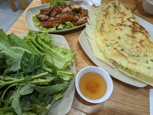 Rice Pancake & Tofu skin at Hoang Nhi - P1 in Da Lat