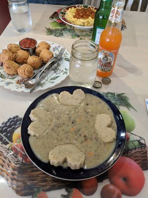 Sloppy Mac, Mac Bites, and Biscuits & Gravy! at Ms Julie's Kitchen in Akron