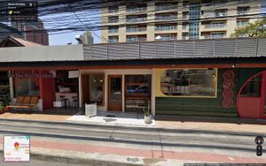 The storefront at Cherry on Top Acai Bowls in Bangkok