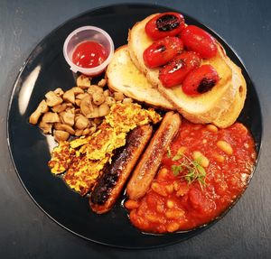 The Yard Breakfast at Matthews Yard in Croydon