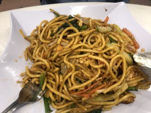 Mee goreng  at Zi Zai Vegetarian 自在齋 - Bishan in Central Singapore