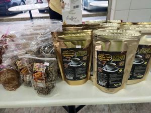 Coffee at Zi Zai Vegetarian 自在齋 - Bishan in Central Singapore