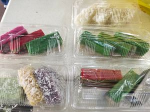 Kuih at Zi Zai Vegetarian 自在齋 - Bishan in Central Singapore