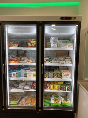 Meat alternatives at OnlyVegan - Online in Madrid