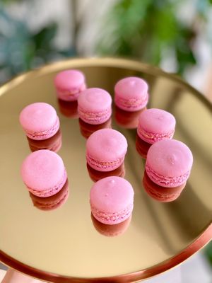 Vegan Raspberry Macaroons at Eter Vegan Bakery in Warsaw