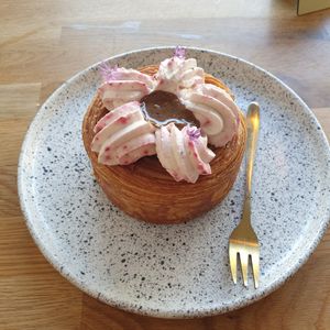 Supreme, 30zł, 8.06.2024. at Eter Vegan Bakery in Warsaw