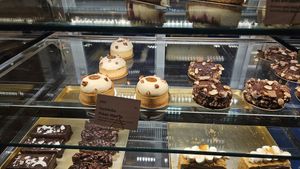  at Eter Vegan Bakery in Warsaw