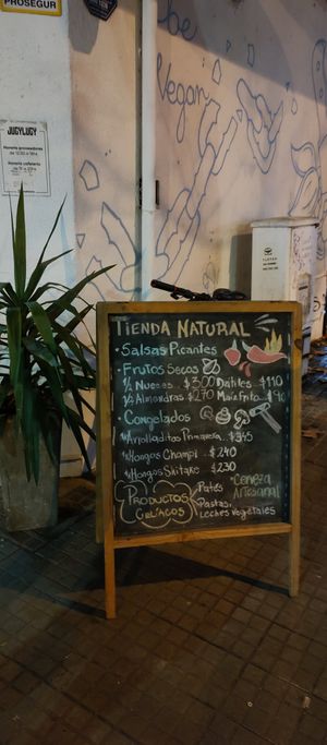 Some snacks at JUCYLUCY in Montevideo