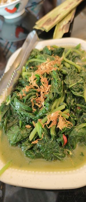 Sweet potato leaves at Vege Station 素食小栈 - Jl Dedap in Johor Bahru