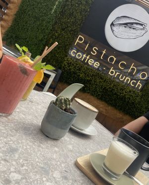 Smoothies, tea and coffee with soya milk. Ask for cold milk otherwise it arrives hot.  at Pistacho Coffee Brunch in Tenerife