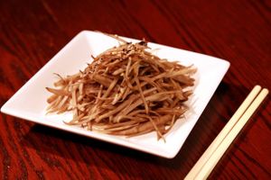 Kinnpira Burdock 炒牛蒡 at 4 Stones Vegetarian Cuisine in Richmond