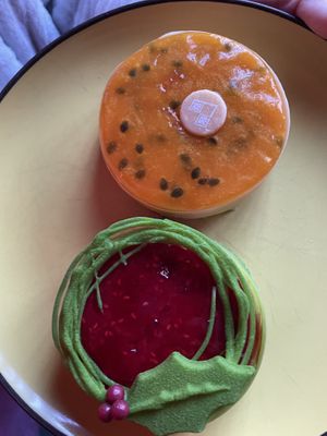 2 vegan options  at La Pastisseria in Barcelona