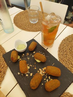 Croquetes verdes vegan at Cocos Veggie e Tal in Foz Do Arelho