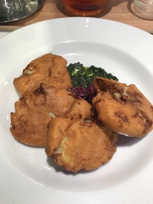 Cauliflower bites,  at The Vegetarian Butcher Ikebukuro in Tokyo