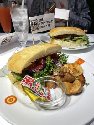 Plant-based Chicken Sandwich  at The Vegetarian Butcher Ikebukuro in Tokyo