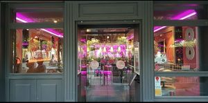 The front view of the local at Miss Sushi in Alcala De Henares