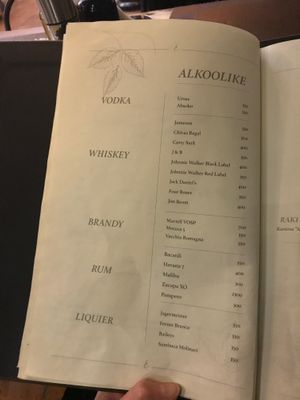 Page 10 at Ejona in Tirana