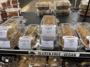vegan (and gf!) cookies   at Frazier Farms Market in La Mesa
