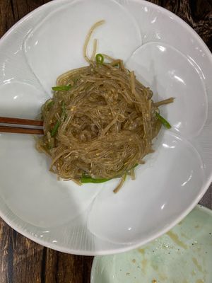 Special: Japchae at Temple Food Doban - 사찰음식도반 | in Seoul