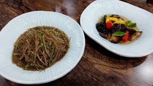 Daily special - here: burdock Japchae & sweet and sour mushrooms at Temple Food Doban - 사찰음식도반 | in Seoul