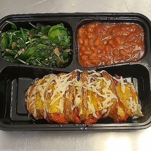 Vegan Sunday dinner at JMT Vegan Eats in Virginia Beach