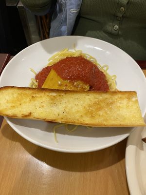 Chick’n Parm. at Cheezy Vegan in Woodlyn