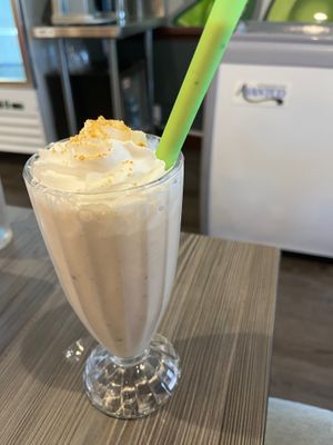 Cannoli milkshake at Cheezy Vegan in Woodlyn