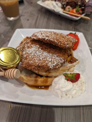 “Chicken” and waffles  at Cheezy Vegan in Woodlyn