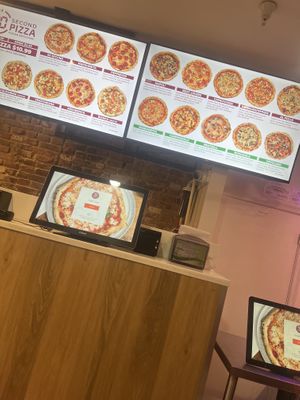   at 90 Second Pizza in Washington