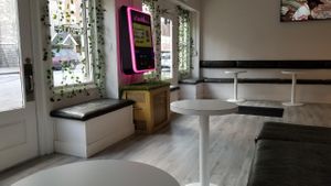 Online jukebox at Cafe Kulture in Atlanta